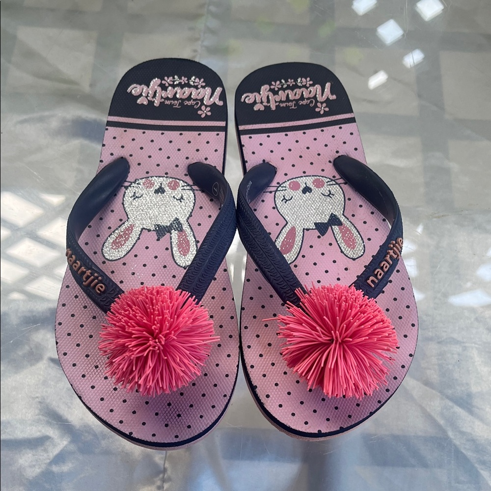 Naartjie Pink and Black Kids Flip Flops